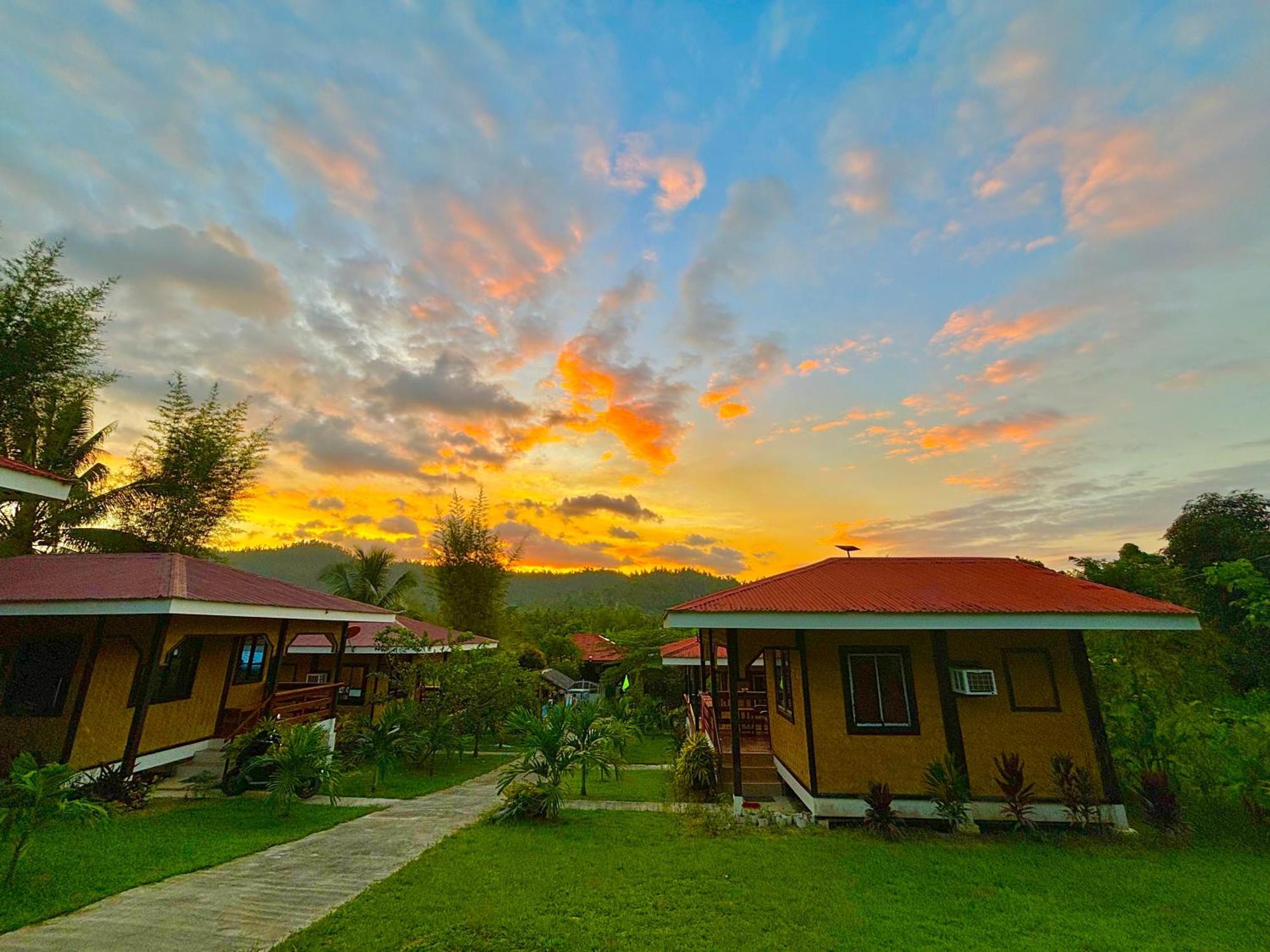Luzville Transient House - Port Barton Itaytay Exteriér fotografie